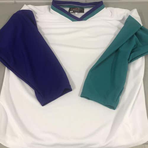 Adult XL Green/Blue hockey jersey
