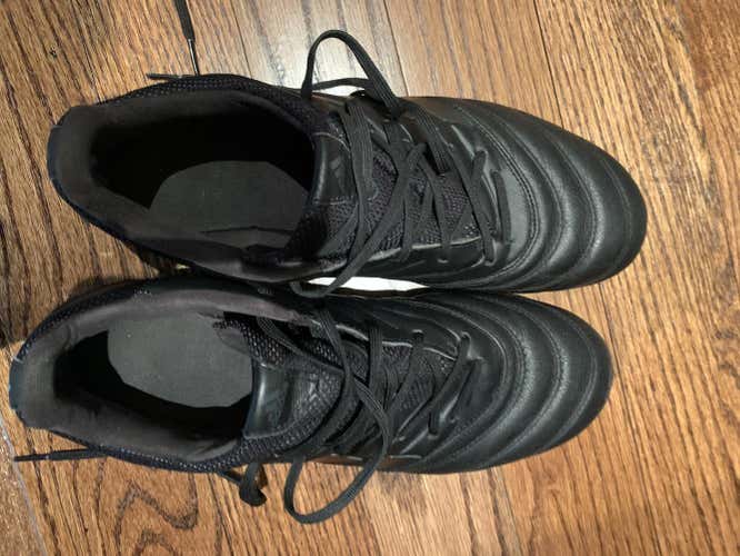 Used Size 9.5 (Women's 10.5) Adidas Cleats