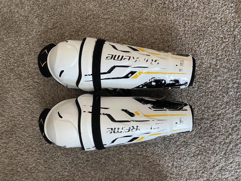Used Senior Bauer Supreme 150 Shin Pads