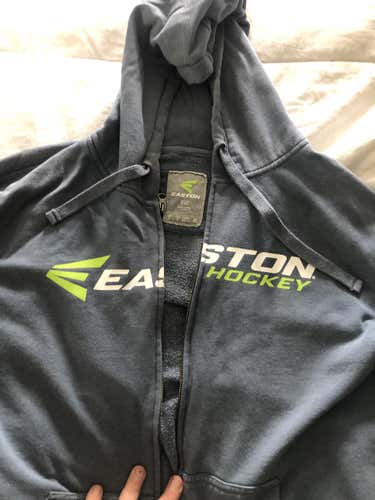 Blue Men's Large Easton Socks