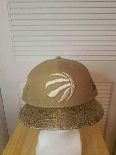 NWS Toronto Raptors Snake Skin New Era 59fifty 7 5/8 NBA