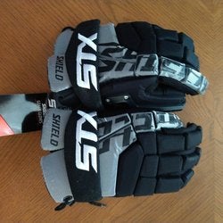 New STX Shield Goalie Lacrosse (black with grey) Gloves 13" (large)