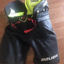 Black Junior Large Bauer VAPOR 2X Hockey Pants