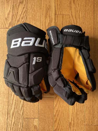 Pro Stock Bauer 1S gloves Pastrnak 13”
