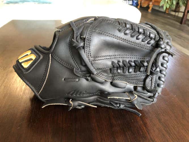 Mizuno Pro 4D Techology