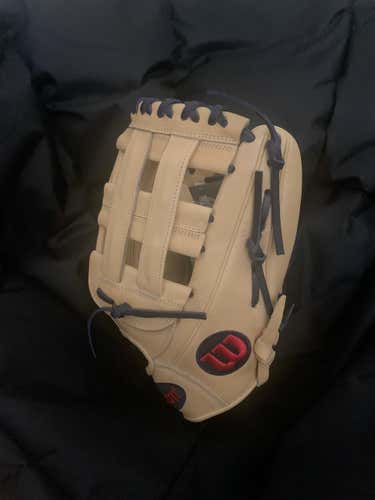 Adult Infield 12.5" A2000 Softball Glove