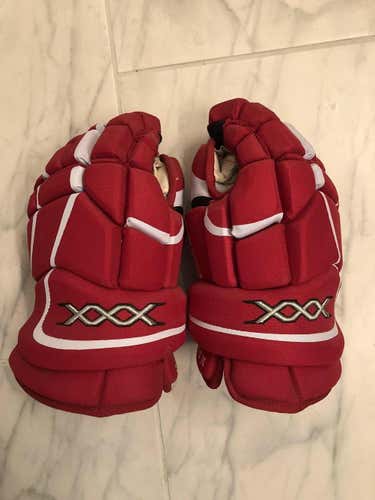 13" Pro Stock Vapor XXX Red Wings gloves