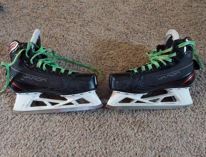Used Junior Bauer Vapor X700 Hockey Goalie Skates Regular Width Size 5