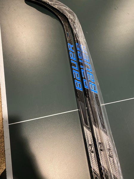 2 Pack Senior Right Handed P92 Pro Stock Team Nexus Hockey Stick