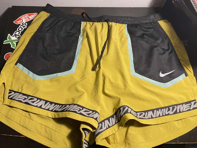 Nike Run Wild Shorts