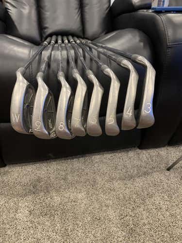 Men's Right Handed Steel Shaft ISI Iron Set