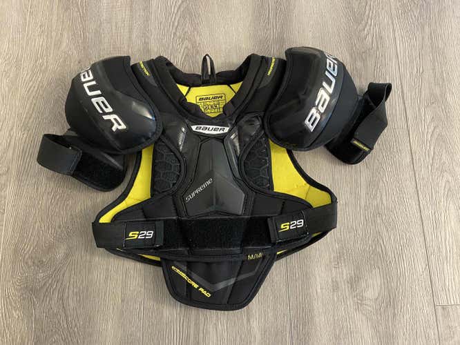 Used Junior Medium Bauer Supreme S29 Shoulder Pads