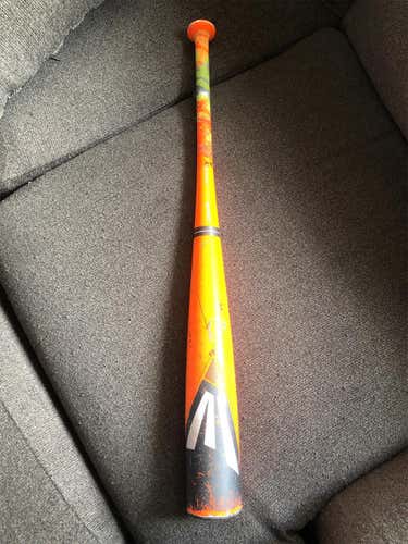 Used 2014 Composite Mako (-12) 16 oz 28" Bat