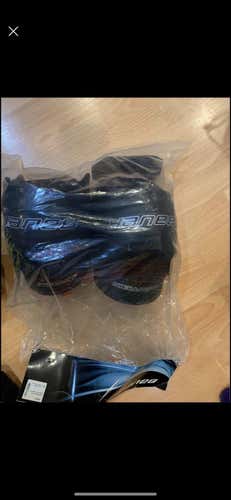 Bauer supreme SENIOR goalie knee pads