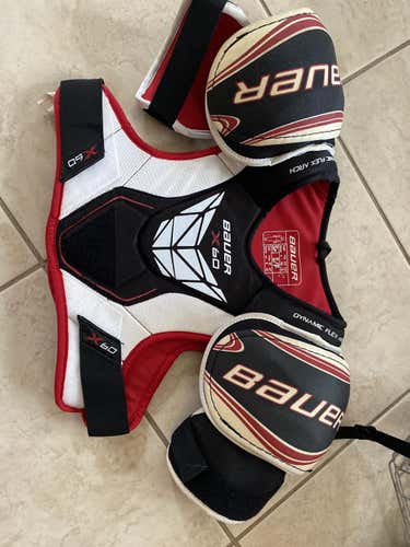 Senior Small Bauer Vapor X60 Shoulder Pads