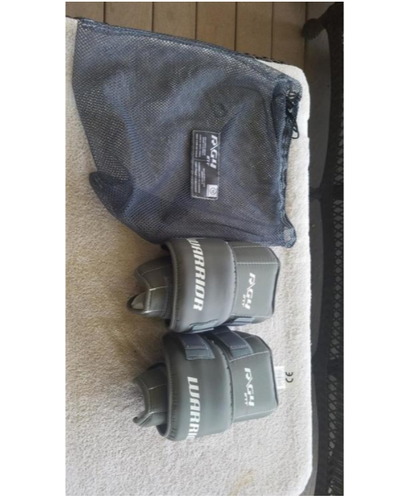 Warrior Intermediate Goalie Knee Pads (New)