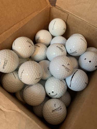 36 (3 Dozen) Titleist Pro V1/X Balls
