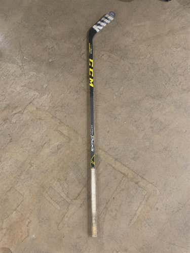 Senior Right Handed Ultra Tacks Mid Pattern Pro Stock Hockey Stick