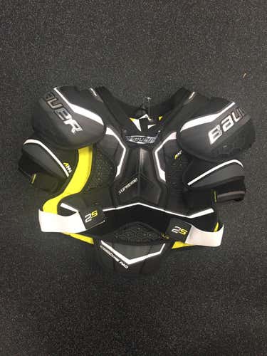 Senior Large Bauer  Supreme 2S Shoulder Pads