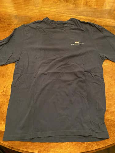 Blue Used Men's Vineyard Vines Adult Medium Other Shirt