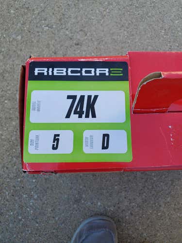 Used Junior CCM Ribcor 74k Hockey Skates Regular Width Size 5