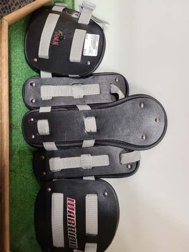 Warrior Used Medium Shoulder Pads