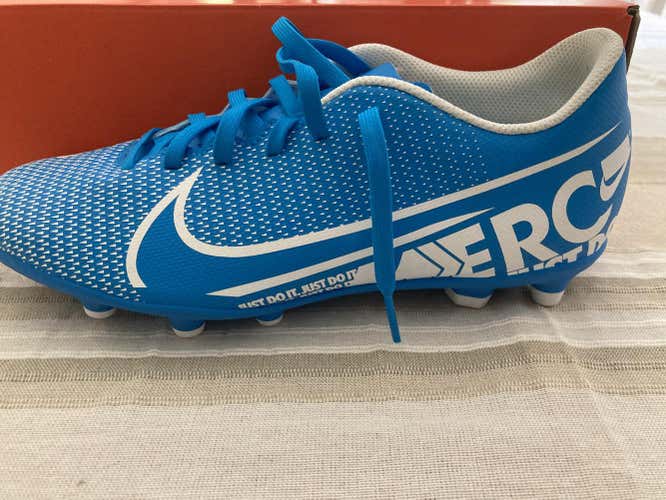 Nike Mercurial Vapor 13 Cleats