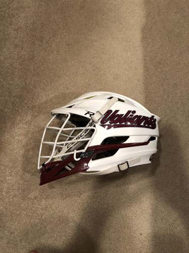 White Adult Player's Cascade R Helmet