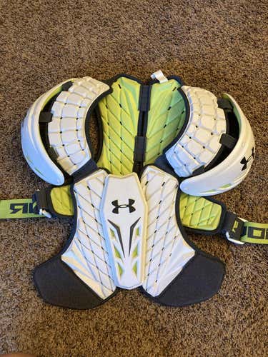Used Large Under Armour VFT Shoulder Pads