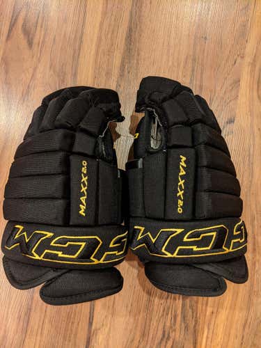 Black Used Senior CCM Gloves 14"
