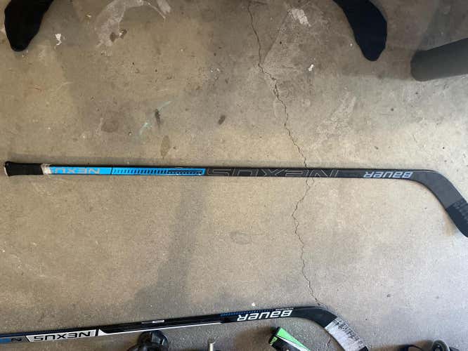 Intermediate Right Handed  Nexus 2N Pro Hockey Stick
