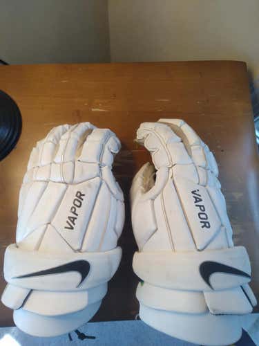 White Used Player's Nike Vapor Lacrosse Gloves 13"