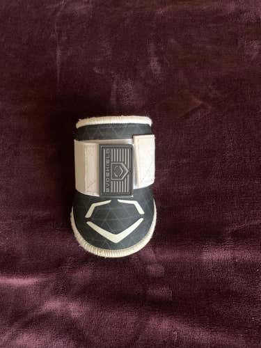 Eveoshield Elbow Guard