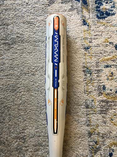 Used Kid Pitch (9YO-13YO) USSSA Certified 2018 Combat Composite Maxum Bat (-10) 18 oz 28"