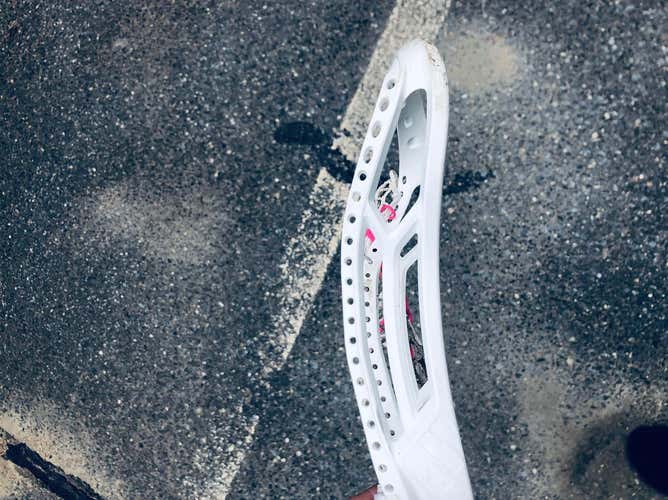 White Used Epoch Hawk Head