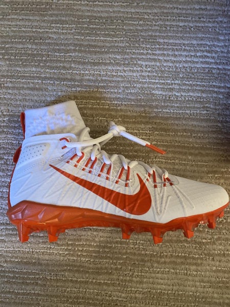 Adult Size 8.0 (Women's 9.0) Nike Cleats