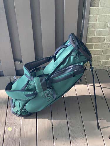 TaylorMade Flex Tech Lite Stand Golf Bag