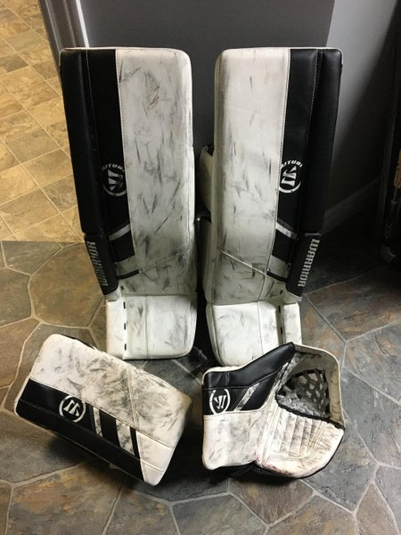 Used Junior Warrior Ritual G5 Goalie Set (28+1 Leg Pads, Blocker and Trapper)