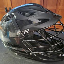 Black Adult Cascade R Helmet