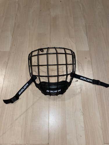 Bauer M Profile II Cage