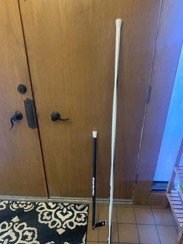 Bundle Wit 2 Shafts.  Adidas EQT TRACER T1L Lacrosse Stick White Black 60”