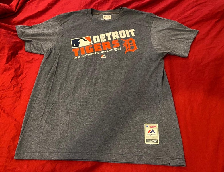 Ladies MLB Baseball DETROIT TIGERS Dark Grey Short Sleeve Team Shirt |  SidelineSwap