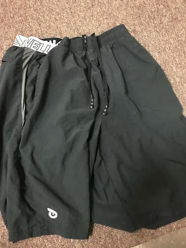 XL Powell Shorts
