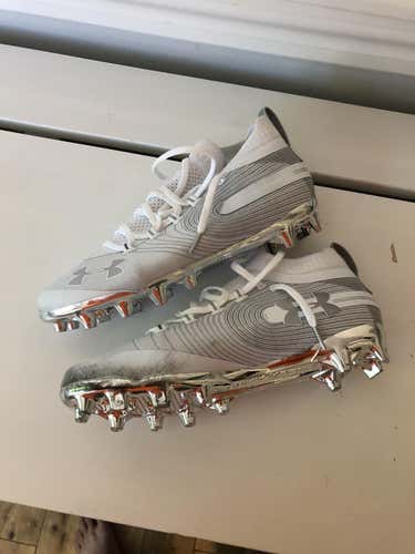 UA Spotlight cleats