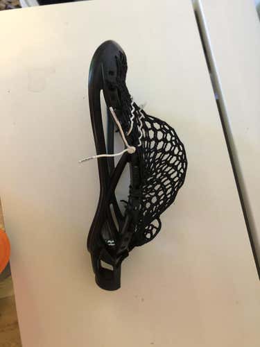 CUSTOM BLACK UA COMMAND 2