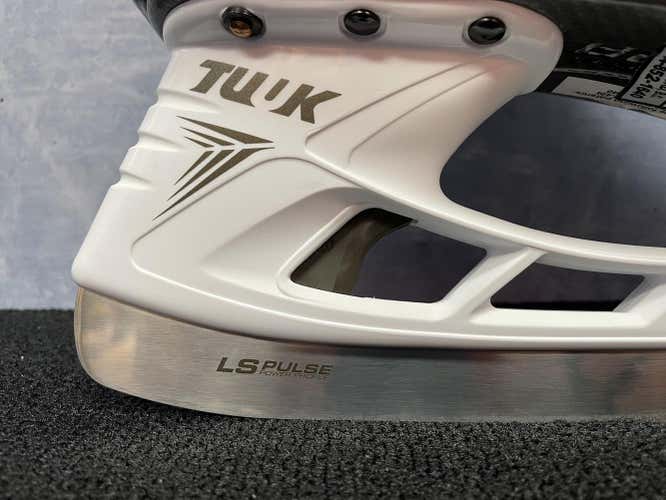 New Bauer Pulse Steel - Size 2 (221)