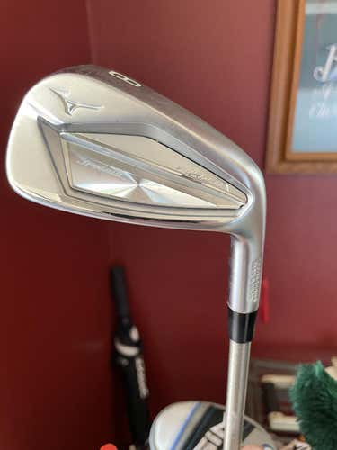 Men's Right Handed Graphite/Steel Shaft JPX 919 Forged Iron Set
