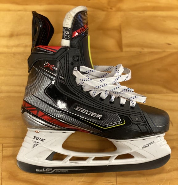 Bauer Vapor 2X Pro 5.5 Hockey Skates Near Mint Condition