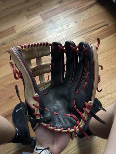 High School/College Outfield 12.75" Player series Baseball Glove