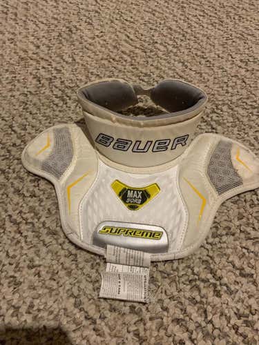 Used Bauer Bauer Jr. Goalie Neck Protector